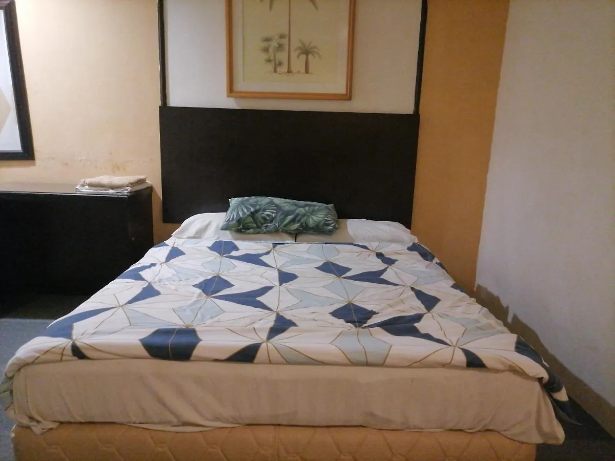 Shangg Inn Ipoh 2*,